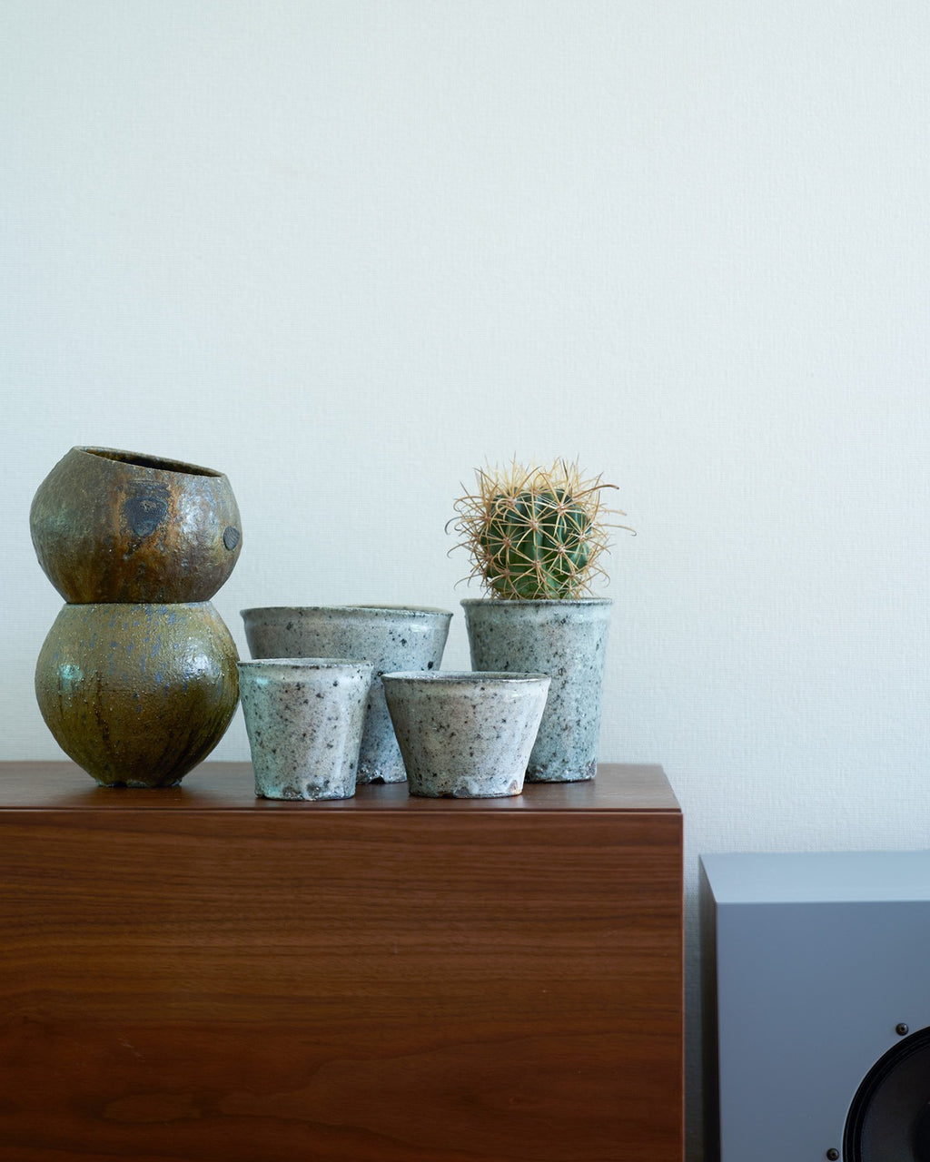 八田亨 / 白掛植木鉢 Large C