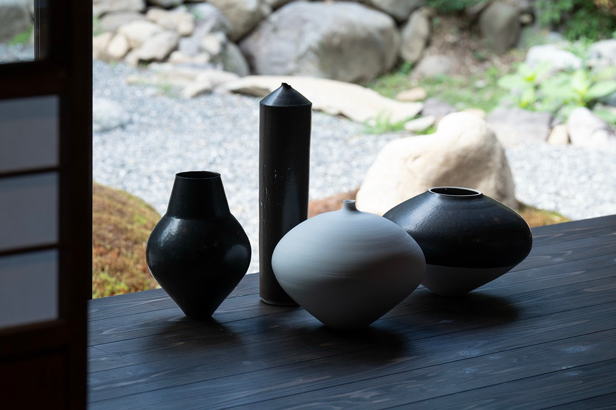 吉田直嗣 / 白磁花器