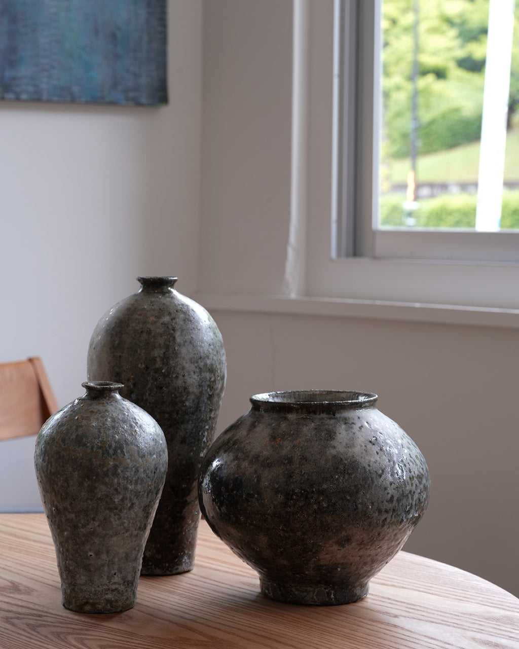 八田亨 / 白掛花瓶 B