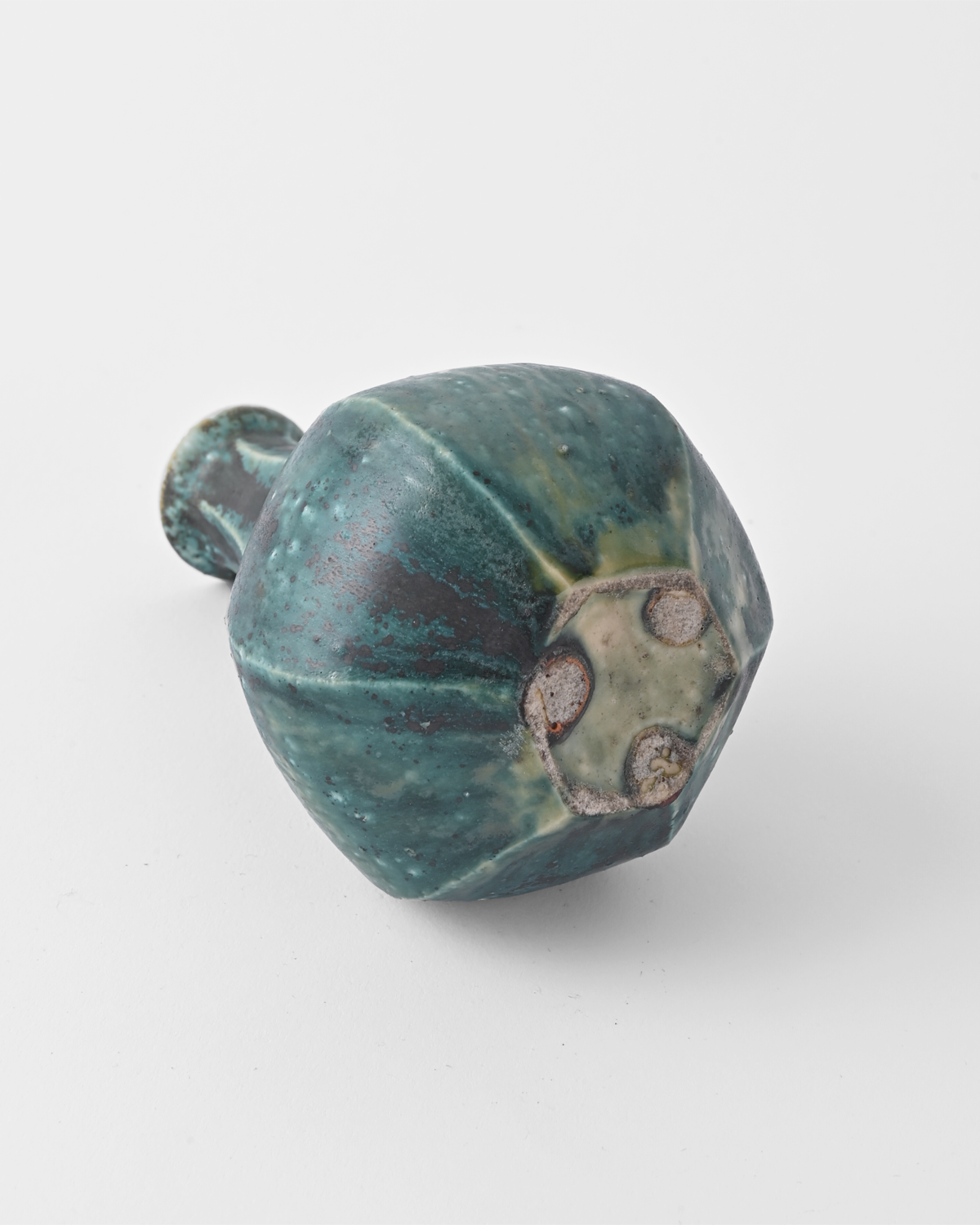 境道一 / 織部釉一輪挿し B