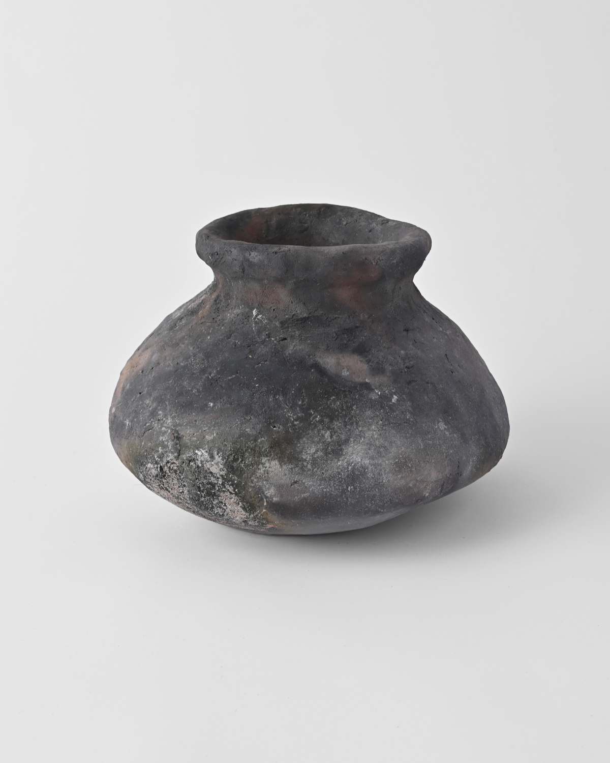 田宮亜紀 / 灰被壺 Large A