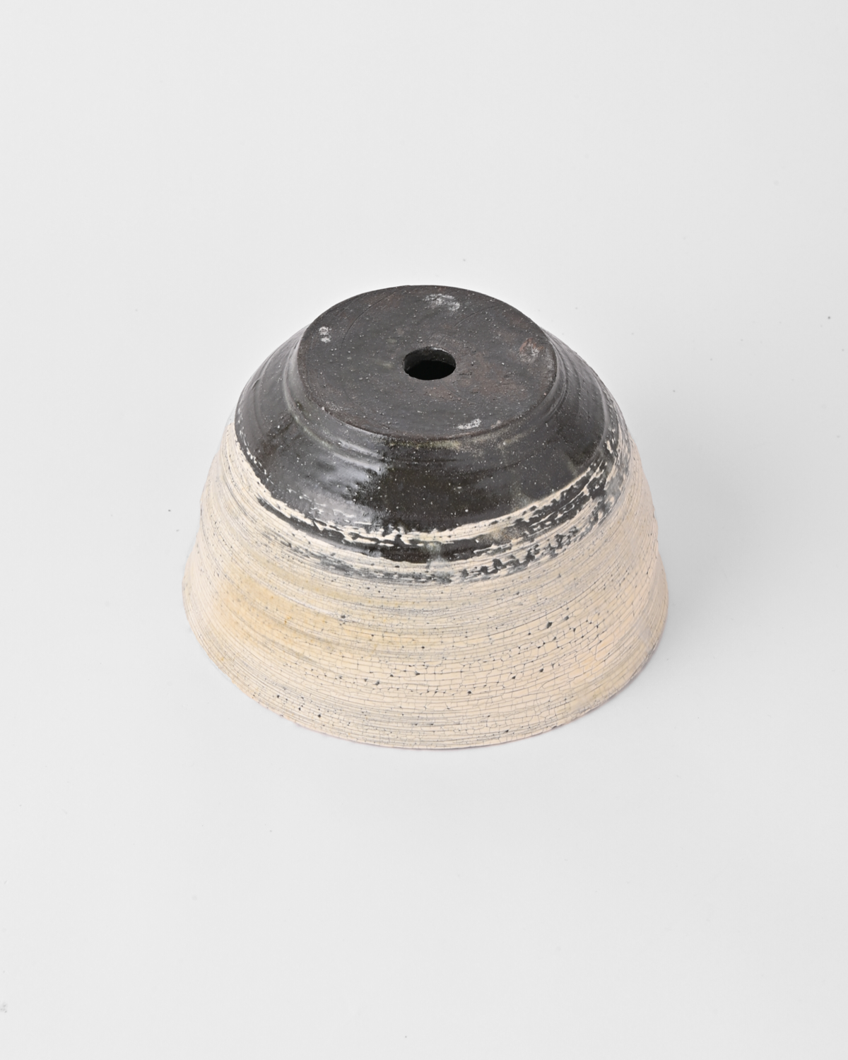 尾形アツシ / 黒地刷毛目植木鉢 Large A