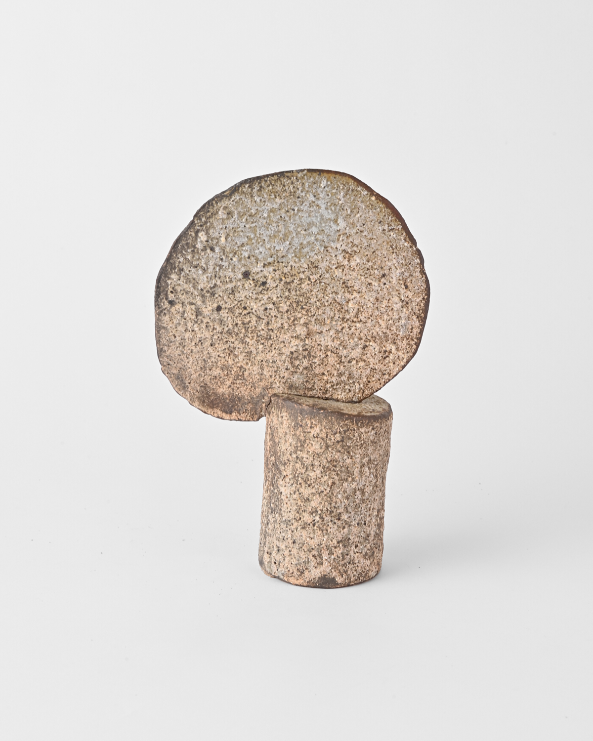 村上躍 / 白灰化粧蓋付瓶 C