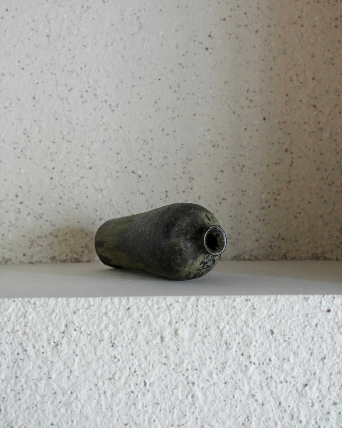 八田亨 / 白掛 花入 A