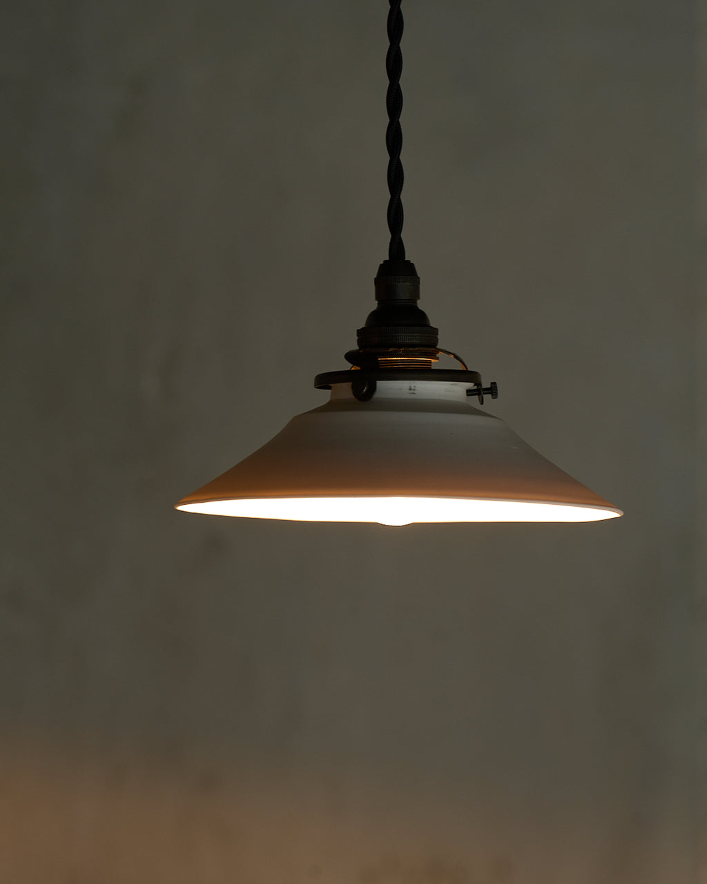 Yoshio Kangawa / White Porcelain Lamp Shade / Large