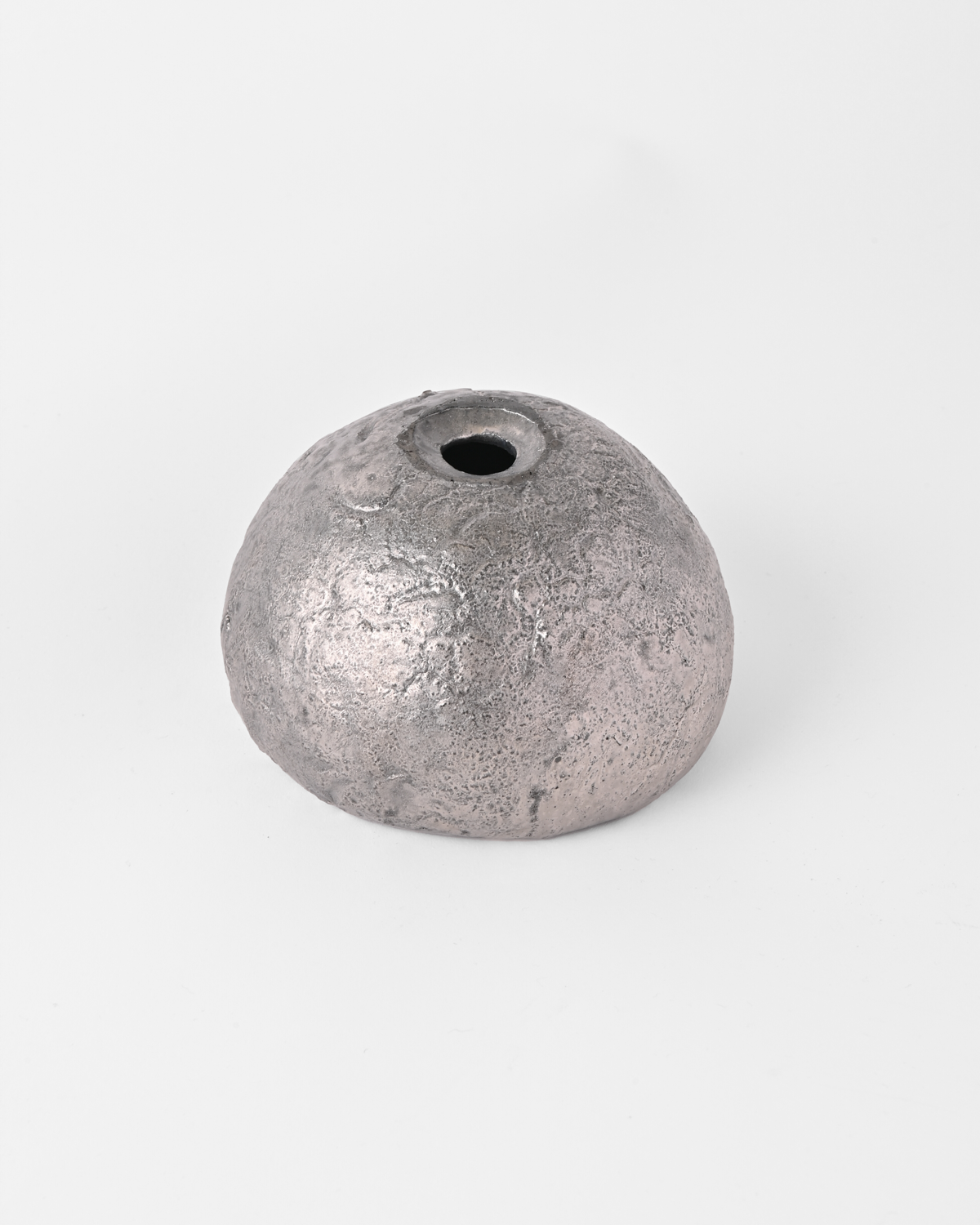 村上躍 / 内黒釉銀彩植木鉢