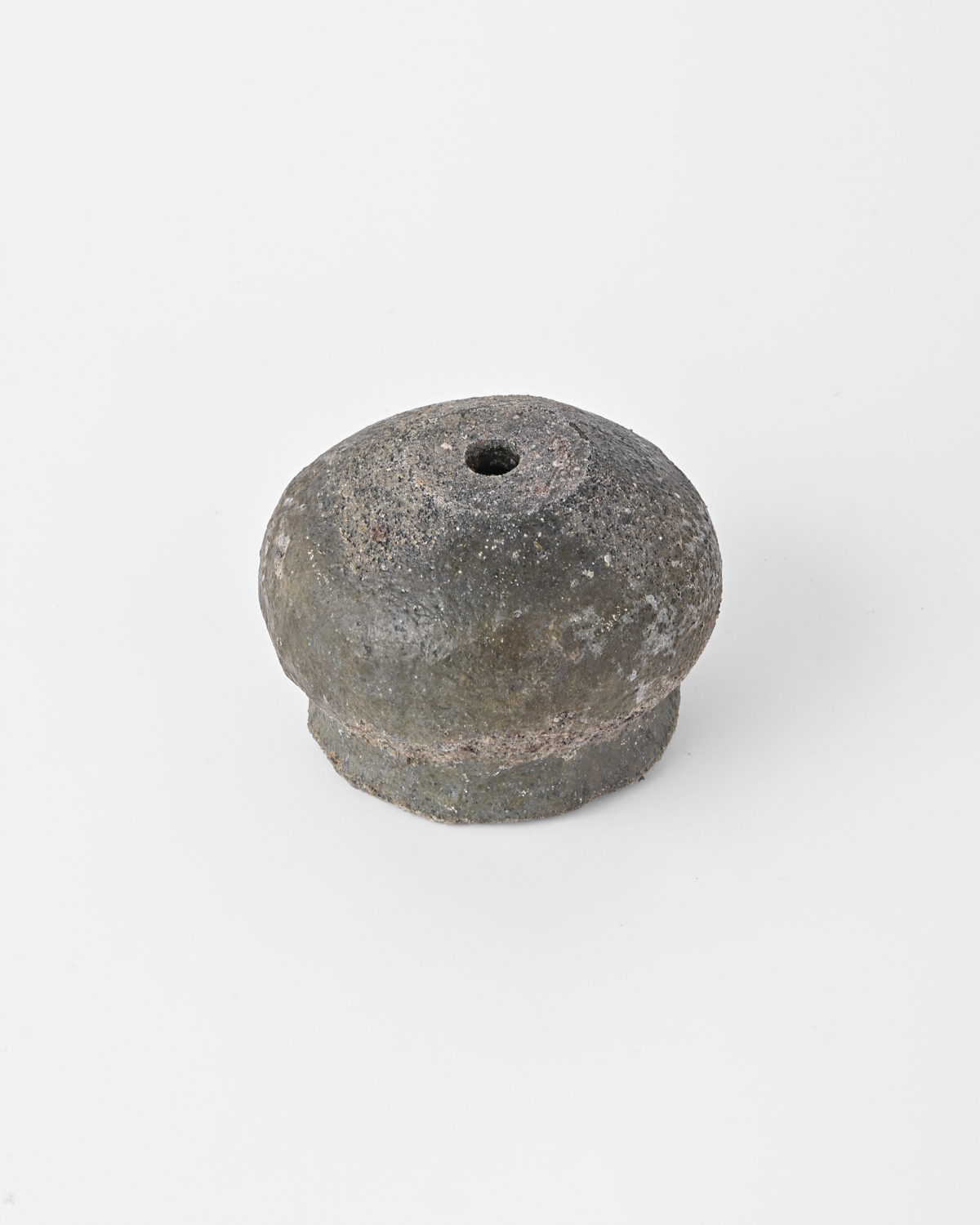 田宮亜紀 / 灰被壺植木鉢 Large A