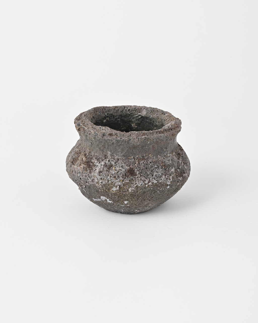 田宮亜紀 / 灰被壺植木鉢 Small A