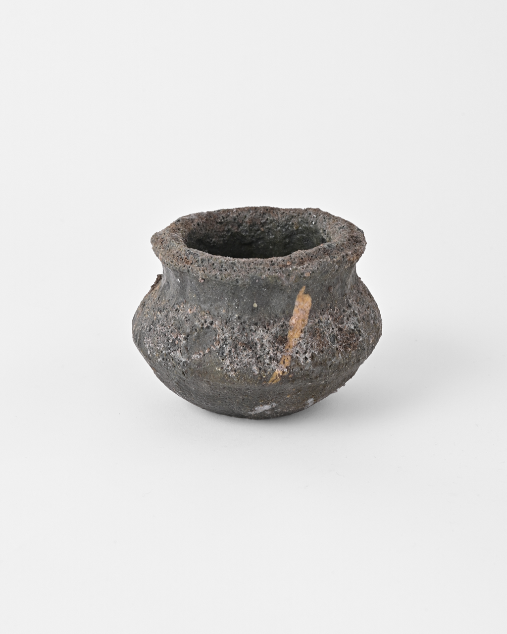 田宮亜紀 / 灰被壺植木鉢 Small A