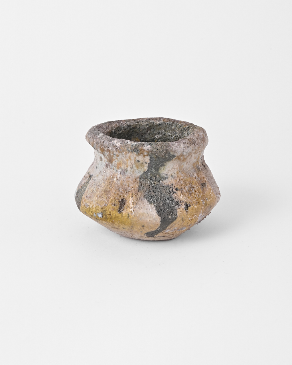 田宮亜紀 / 灰被壺植木鉢 Small B