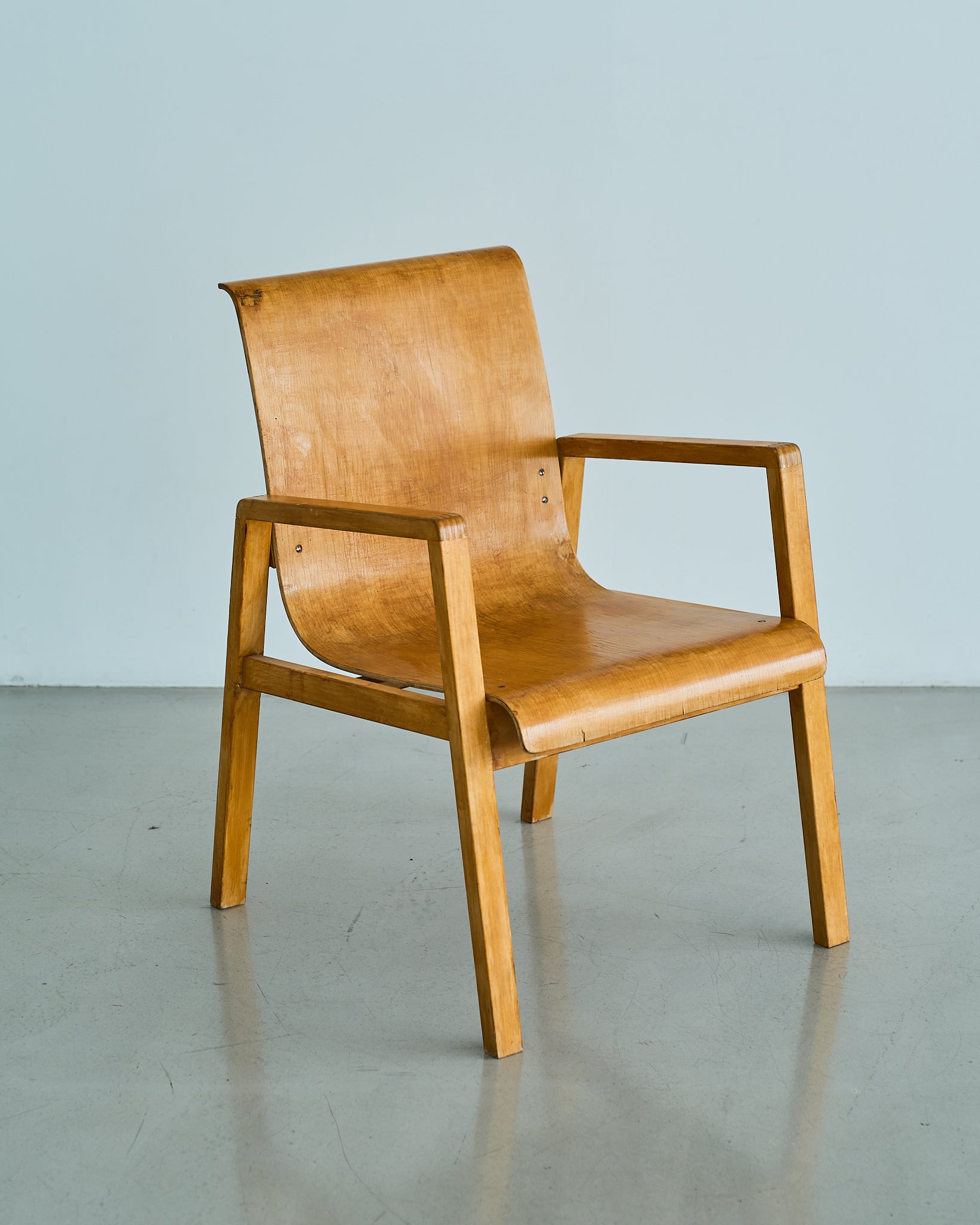 Alvar Aalto / 51 Hallway Arm Chair 1950s