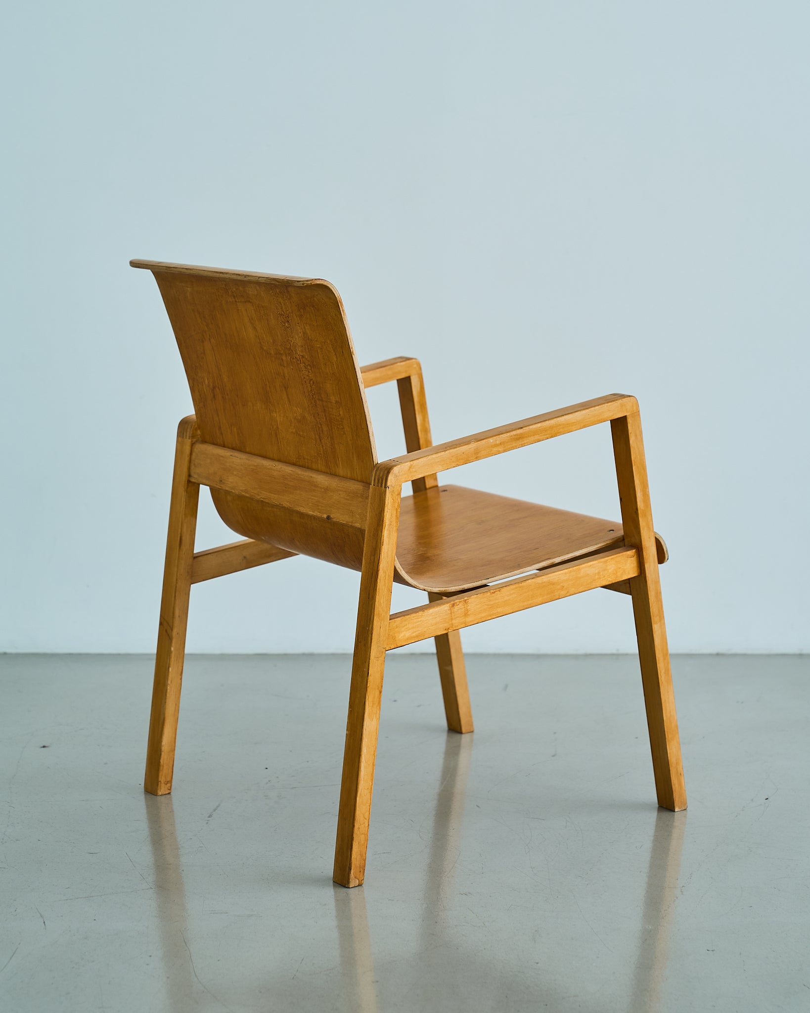 Alvar Aalto / 51 Hallway Arm Chair 1950s