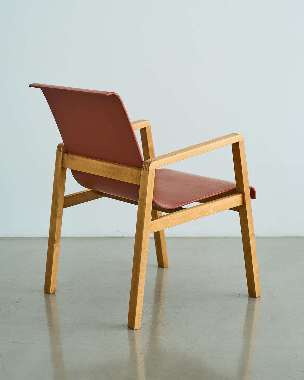 Alvar Aalto / 51 Hallway Arm Chair Red 1930s