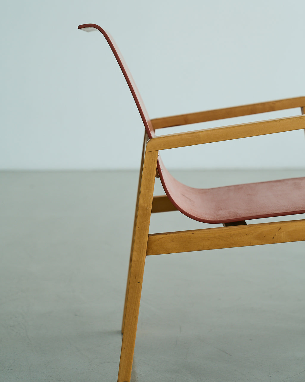 Alvar Aalto / 51 Hallway Arm Chair Red 1930s