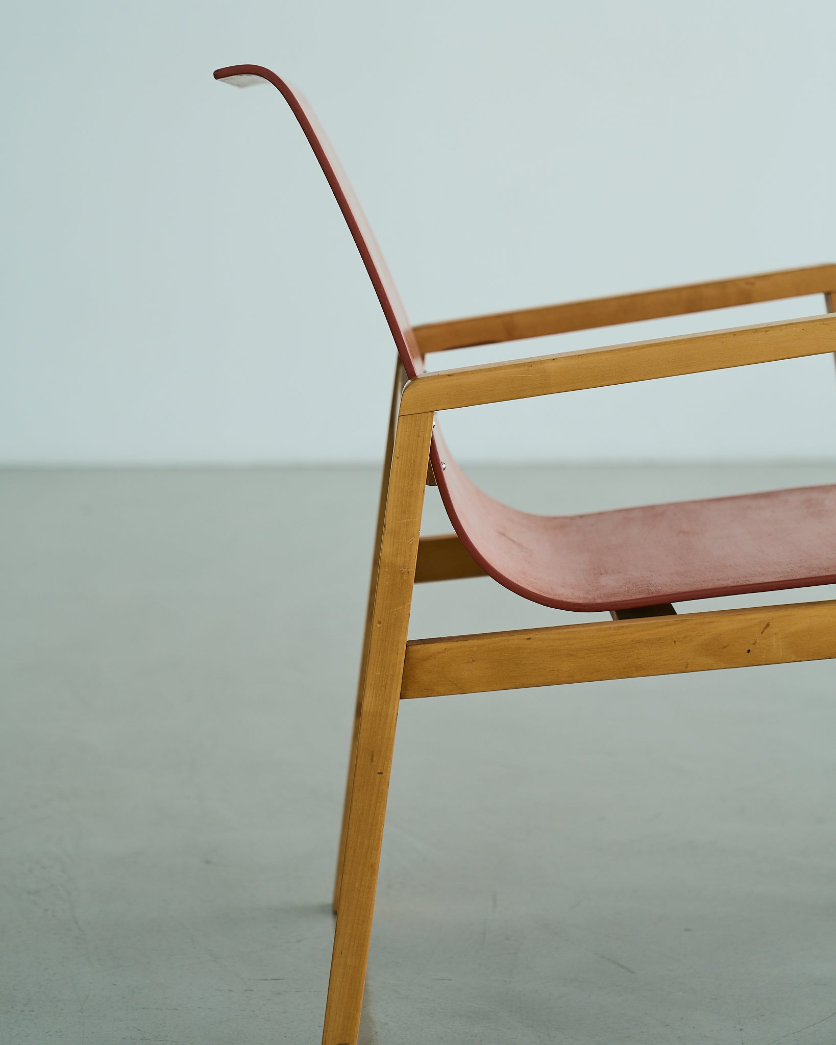 Alvar Aalto / 51 Hallway Arm Chair Red 1930s