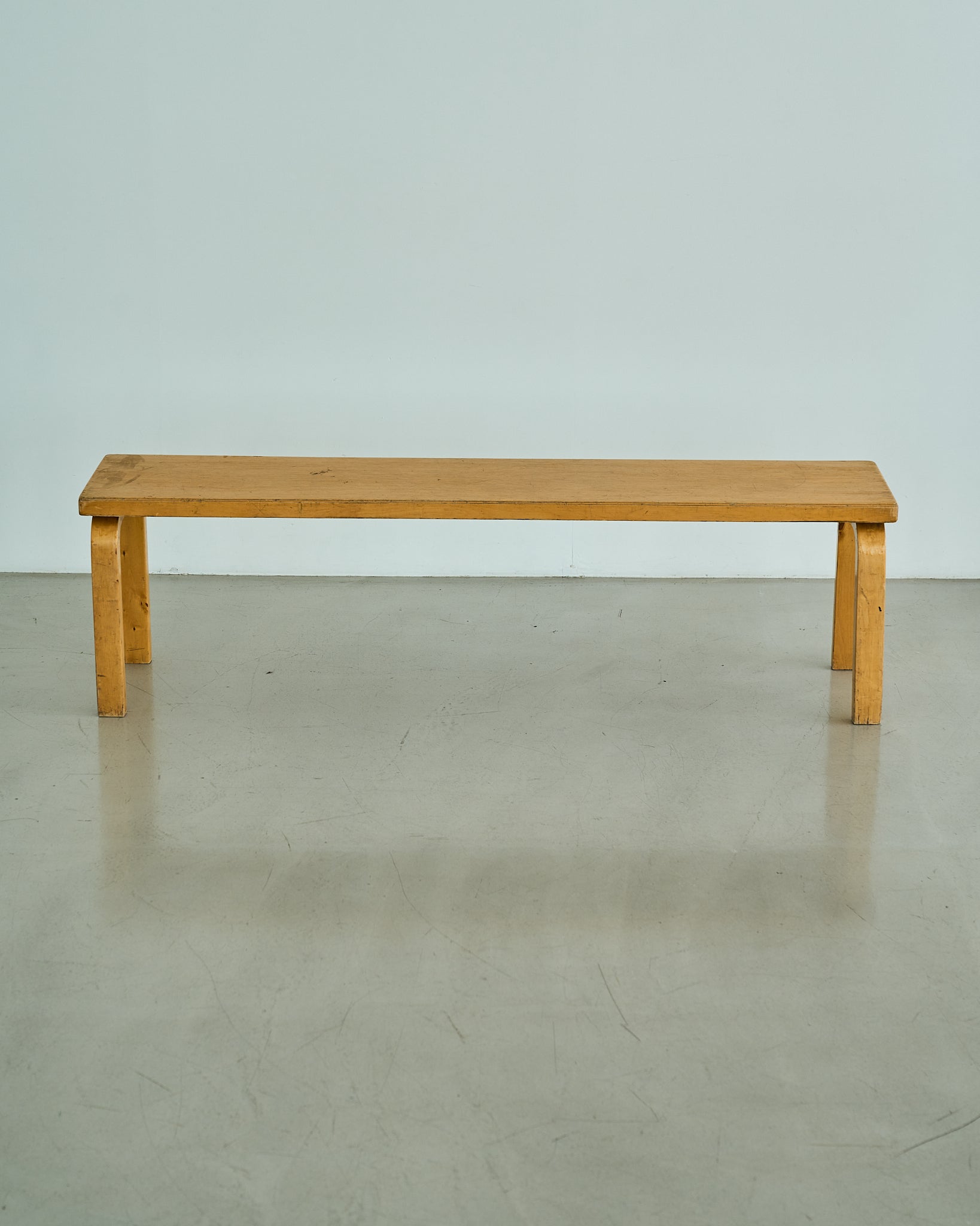 Alvar Aalto / 122 Bench 1950s