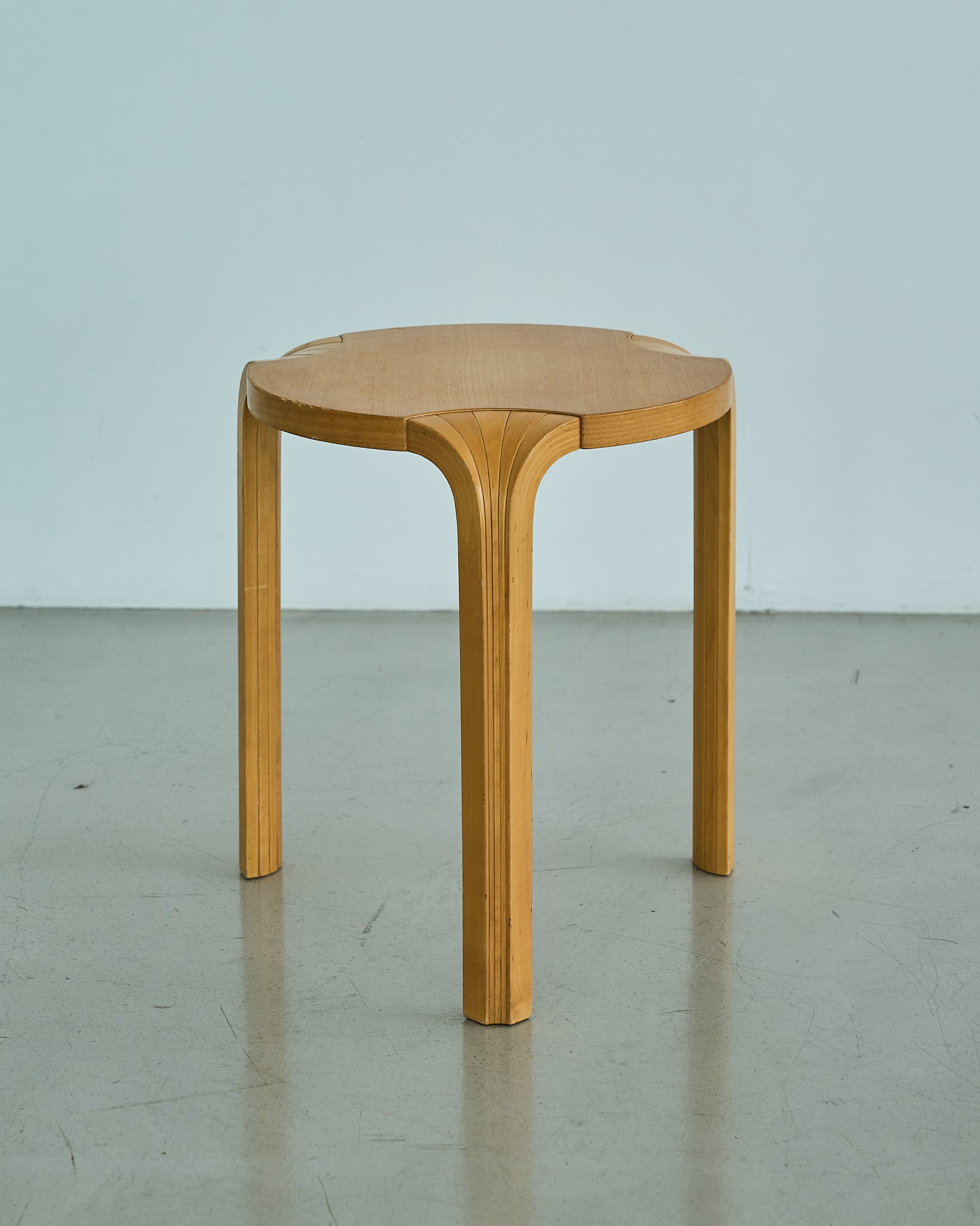 Alvar Aalto / X600 Stool 1960s