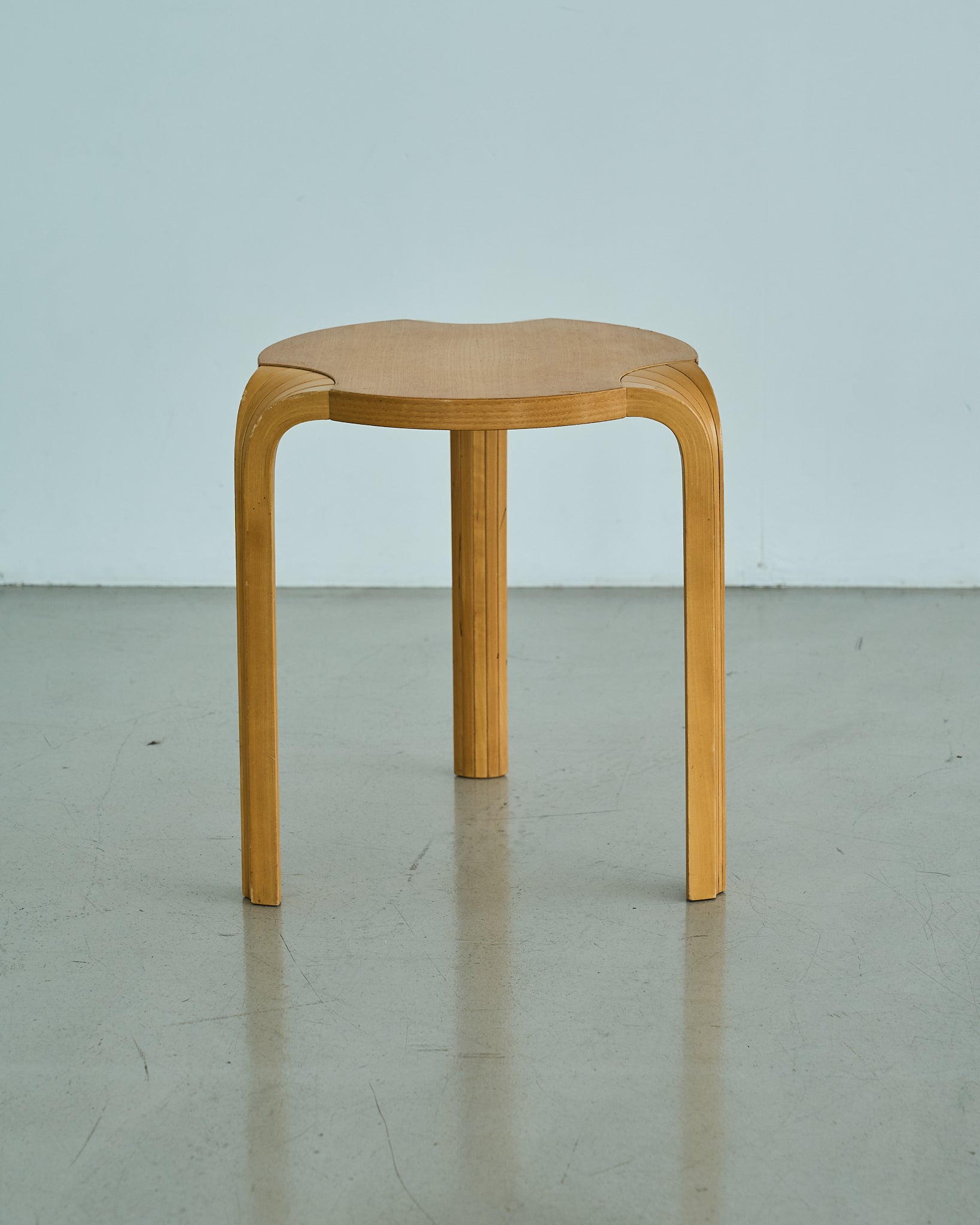 Alvar Aalto / X600 Stool 1960s