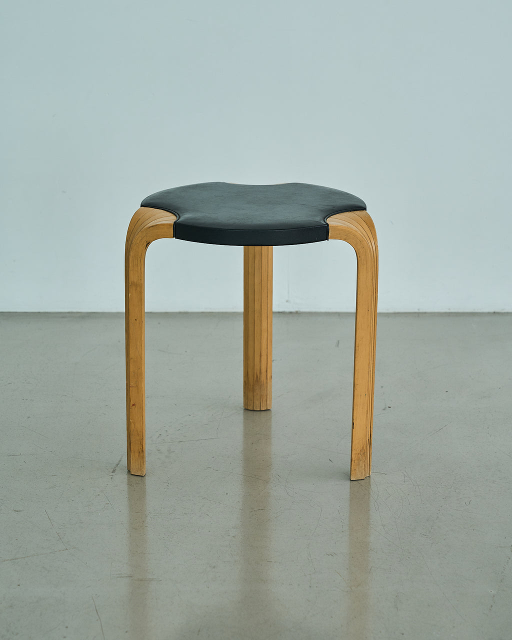 Alvar Aalto / X600 Stool Leather 1960s A