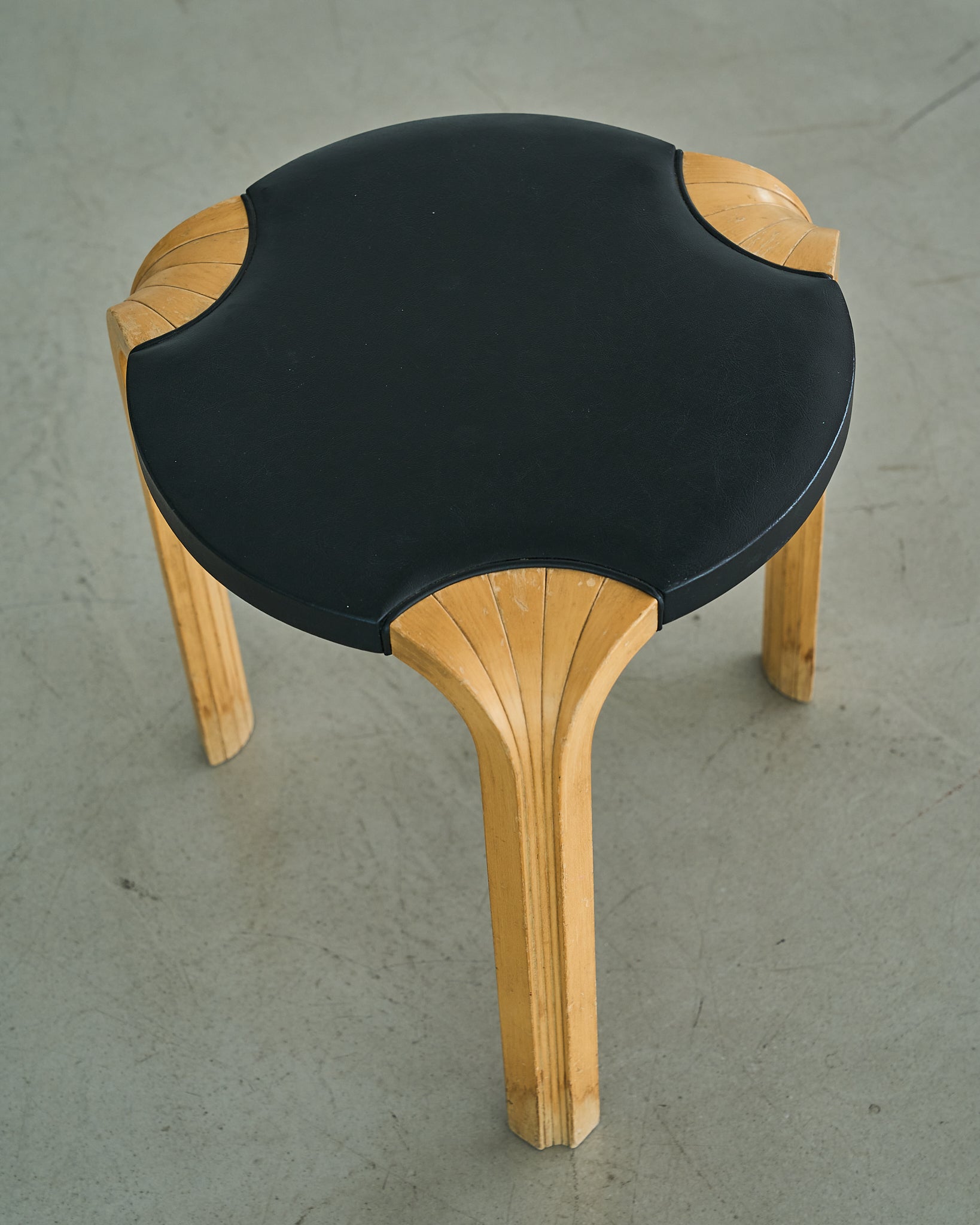 Alvar Aalto / X600 Stool Leather 1960s A