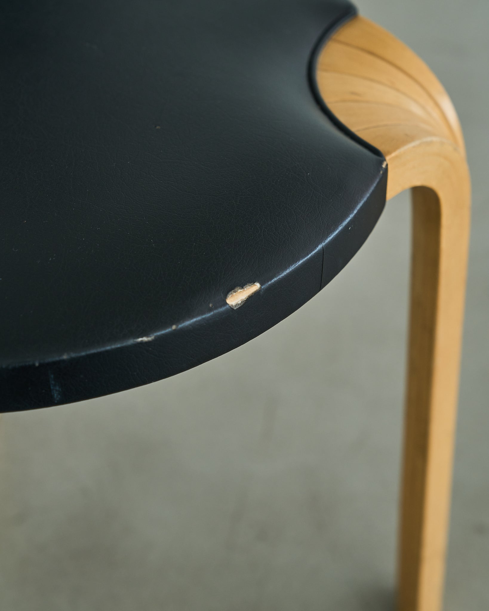 Alvar Aalto / X600 Stool Leather 1960s B